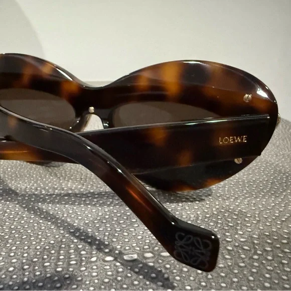 Loewe Double Frame Brown Sunglasses in Excellent Condition - Picture 7 of 11